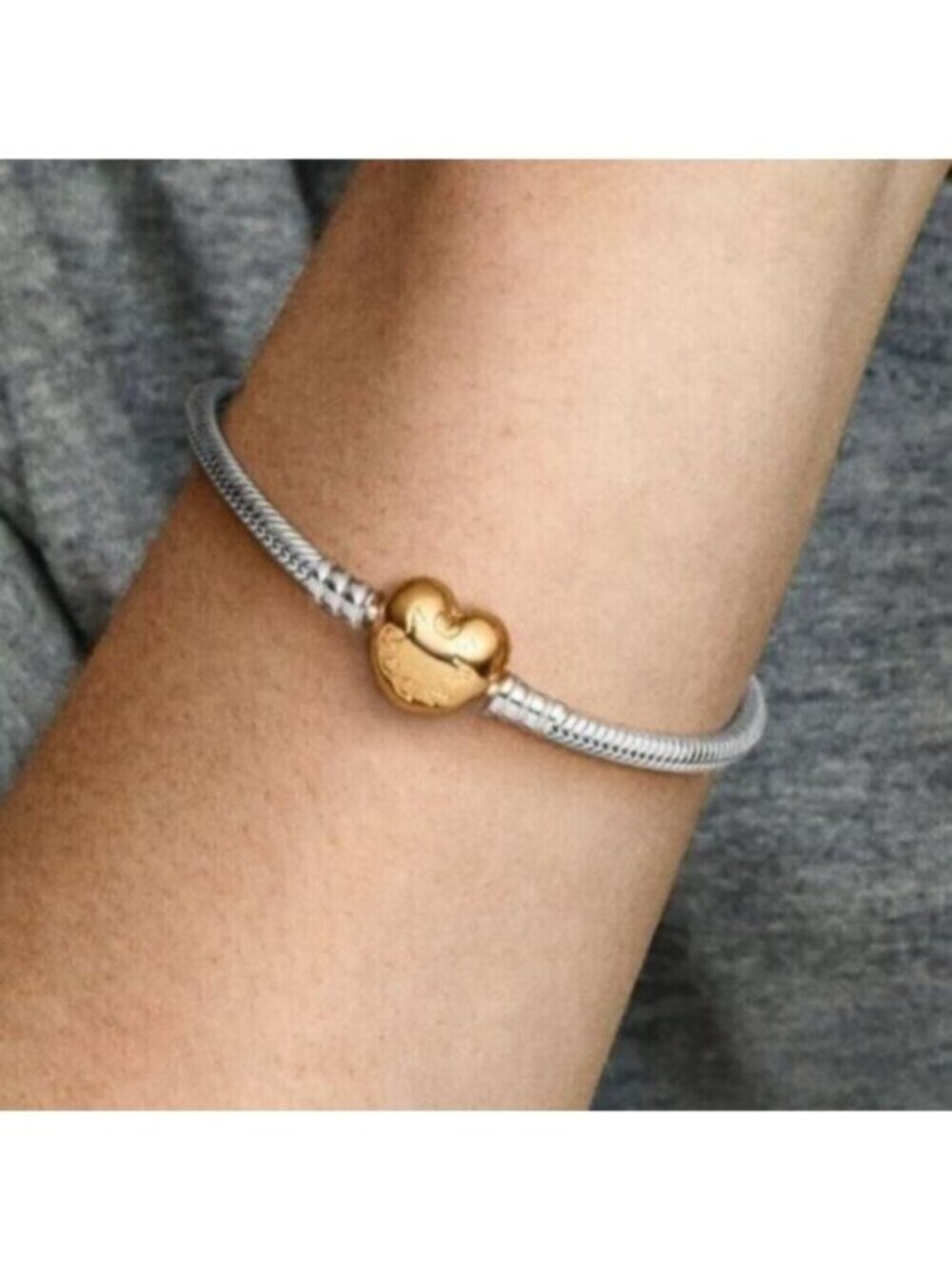 NWT Pandora Moments Heart Clasp Snake Chain Bracelet|Two-tone